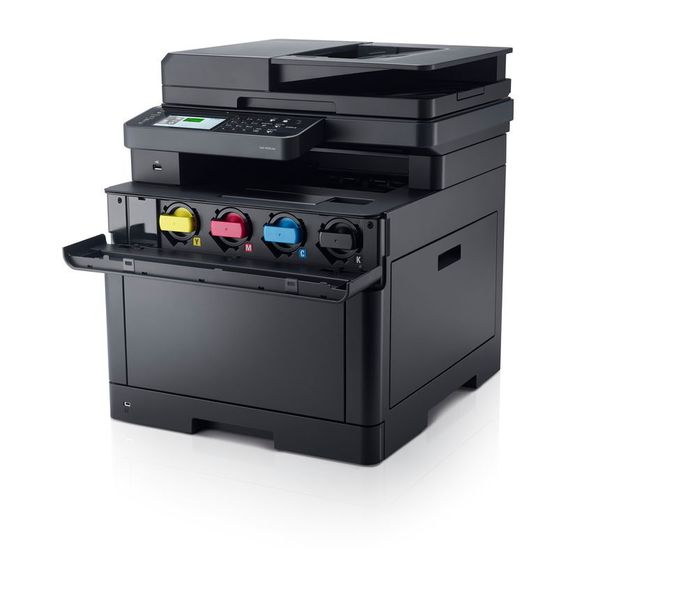 Der Farb-MFP H625cdw druckt bis zu 23 Seiten pro Minute im Simplex und 16 Seiten pro Minute im Duplex-Betrieb. Die neuen Tonerkartuschen mit Low-Melt-Toner kommen ohne Dichtband aus und lassen sich so einfach und sauber wechseln. (Bild: Dell)