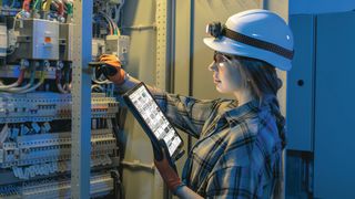 The electrification of industry is becoming a business necessity. It allows energy to be sourced from a system that can be better controlled, predicted, and optimized than fossil alternatives. (Source: © puhimec – stock.adobe.com)