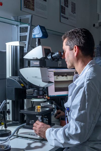 Durch den Zukauf des Werkstofftechnik-Labors erweitert Tectrion sein Angebot um zerstörende Prüfverfahren.  (Jürgen Bindrim / Tectrion)
