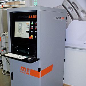 Die Anlage Mlab cusing für das Metall-
Laserschmelzen ist besonders kompakt. Bild: Concept Laser