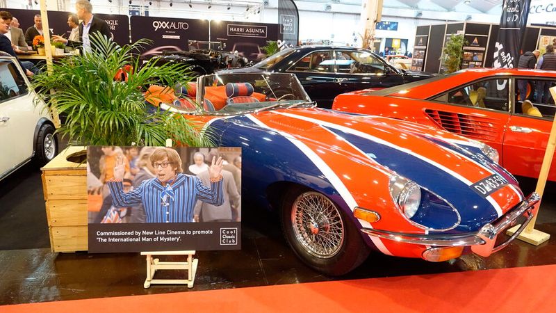 Filmautos sind immer etwas Besonderes: Selbst wenn sie in einem Austin-Powers-Streifen mitgewirkt haben. (Bild: Dominsky – VCG)