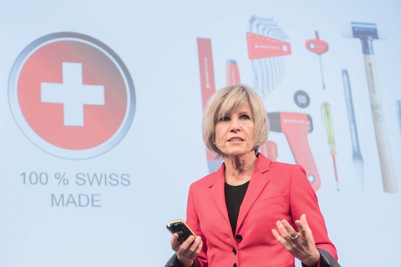 Eva Jaisli, CEO PB Swiss Tools, gab am SMM Kongress einen Einblick in die Entwicklung der Marke PB Swiss Tools zu einem international agierenden Unternehmen mit einem Exportanteil von 70%. (Thomas Entzeroth)