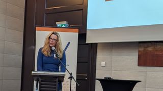 GKV-Präsidentin Dr. Helen Fürst: „Wir akzeptieren ab sofort ausschließlich konkrete Ergebnisse“. (Bild: PlastXnow/me)