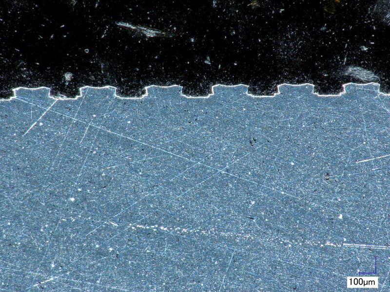 Optimale geometrisch bestimmte Oberflächenrauigkeit, die Formschluss ermöglicht: Das patentierte Schwalbenschwanzprofil von Gühring. (Bild: Gühring)
