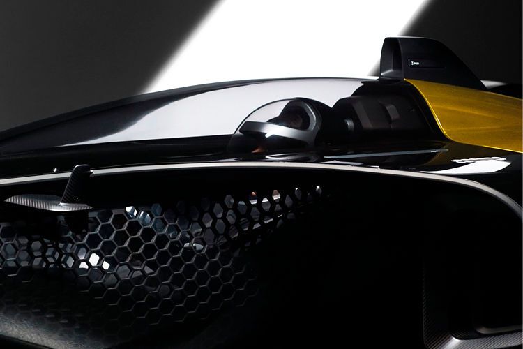 Das geschlossene Cockpit schützt die Fahrer im Fall eines Unfalls vor umherfliegenden Trümmerteilen. (Renault)