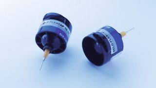 Delo-Flexcap ist eine hermetisch verschlossene Kartusche, in die eine flexible Folie integriert ist.  (Bild: Delo)