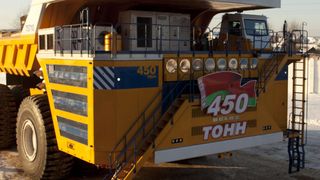 Wird von vier E-Maschinen angetrieben: Der größte Truck der Welt (Siemens AG)