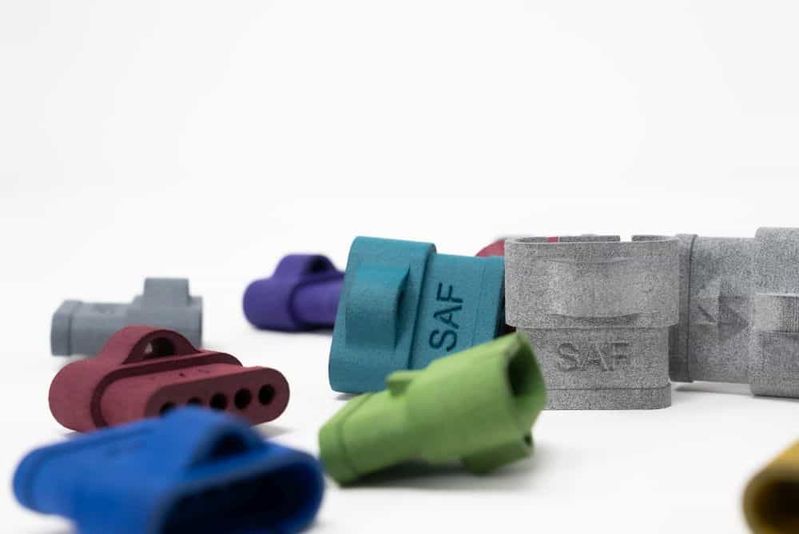 (Quelle:  DyeMansion)