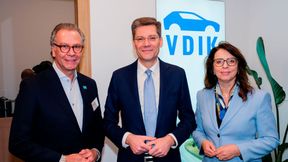 Bei einem parlamentarischen Frühstück des VDIK in Berlin Michael Johannes (links), Christian Hirte (Mitte) und Imelda Labbé (rechts).  (Bild: Julian Osswald)