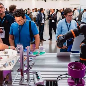 Ob Branchenexperte oder einfach nur am Thema interessiert – jeder war im Vogel Convention Center willkommen.(Bild:  Stefan Bausewein)