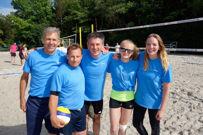 Die Skylaker, Intel, (v. l.) Harald Luxenberger, Frank Rommel, Frank Kuypers, Wieslawa Litke und Henrike Böhme. (Bild: IT-BUSINESS)