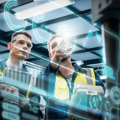 KI ist längst Bestandteil der modernen Produktion. (Bild: © Success Media - stock.adobe.com)