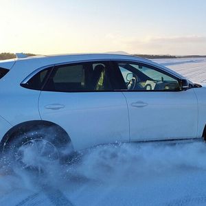 Der Vinfast VF 8 ist in Europa ab 43.600 Euro erhältlich.(Bild:  Autoren-Union Mobilität / Vinfast)