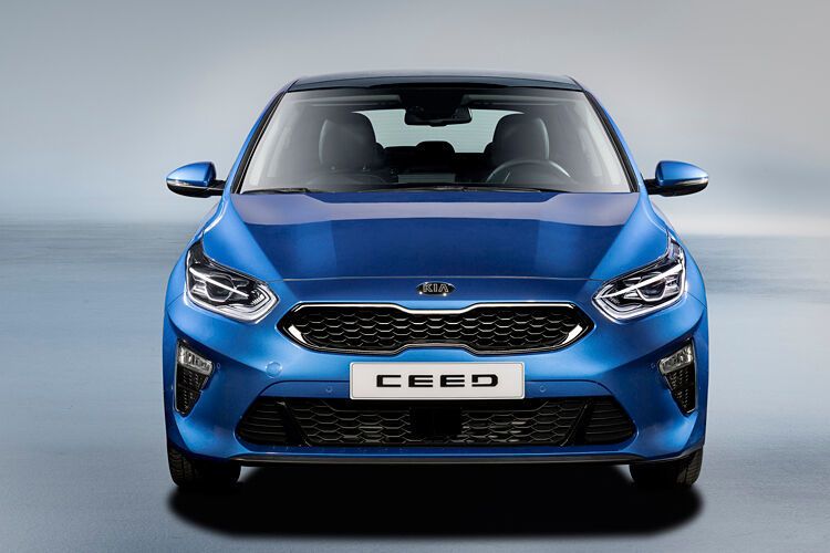 Ein LED-Tagfahrlicht ist beim kommenden Ceed serienmäßig. (Kia)