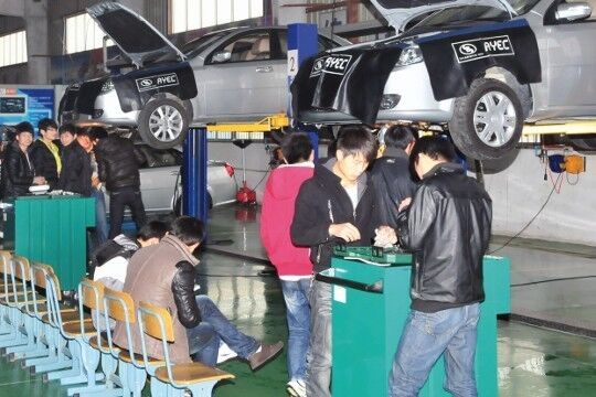 Ziel der deutsch-chinesischen Bildungspartnerschaft ist es, einen höheren Praxisanteil in der Berufsausbildung zu verankern. (Archiv: Vogel Business Media)