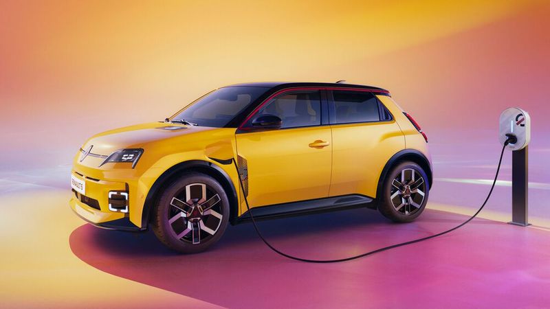 Schon vor einiger Zeit hat Renault eine Elektro-Neuauflage des R5 angekündigt. Jetzt feierte die Serienversion in Genf ihre Weltpremiere. (Bild: Renault)