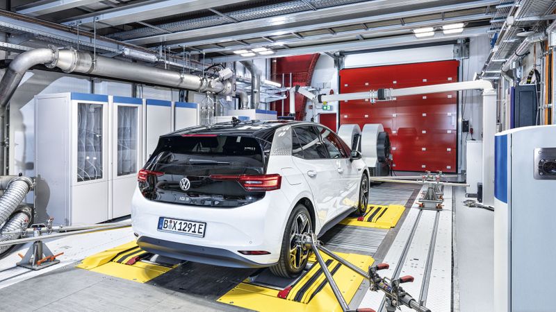 IAV will bis zum Jahr 2027 rund 2.000 Jobs abbauen.(Bild:  Christian Bierwagen/IAV)
