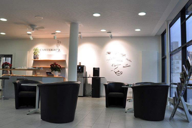 An dieser Café-Bar wartet der Kunde ohne Groll auch mal ein bisschen länger. (Foto: Dürkop)