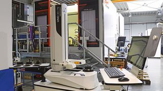 Das Haimer Microset Uno autofocus lässt sich universell einsetzen: zum einfachen Messen und Einstellen von Fräswerkzeugen, Feinbohrköpfen, komplizierten Wendeplattenwerkzeugen, PKD Formwerkzeugen, Drehwerkzeugen, Stufenwerkzeugen etc. aller Marken und Hersteller.  (Bild: Haimer)