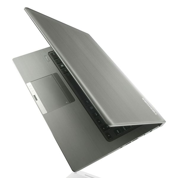 Das Tecra Z40-C ist ein 14 Zöller. (Bild: Toshiba)