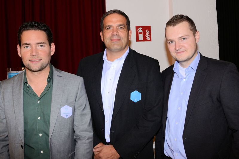 Robert Wagner (Panasonic), Frank Steffan (Nfon) und Falk Schwarzenberg (Also Enterprise Services) (Vogel IT-Medien)