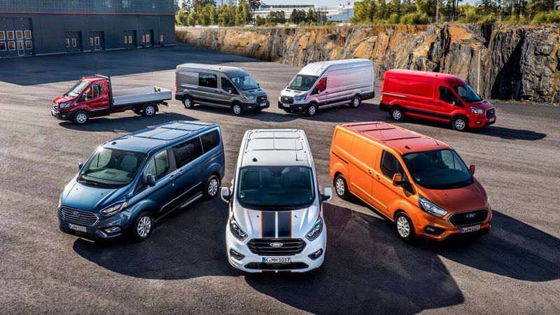 Die aktuelle Transit-Modellfamilie. Die aktuelle Generation wird seit 2014 gebaut. (Bild: Ford AG)