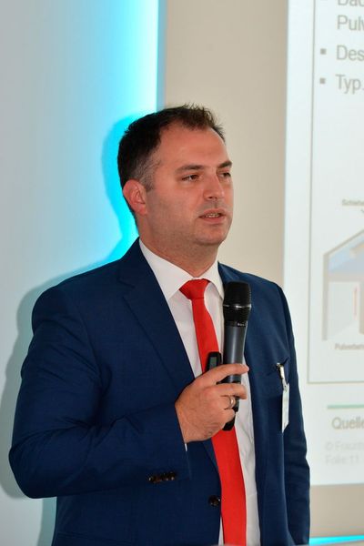 Christoph Jürgenhake, Fraunhofer IEM, zeigte Methoden zur Herstellung räumlicher Schaltungsträger mittels additiver Fertigung im Rahmen des Projekts itsowl-TT-ChAnge. (Bild: ELEKTRONIKPRAXIS)