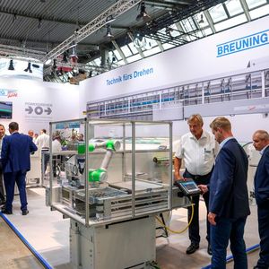 Automatisierungslösung für die Metallbearbeitung auf der AMB 2024.(Bild:  Landesmesse Stuttgart GmbH & Co. KG)