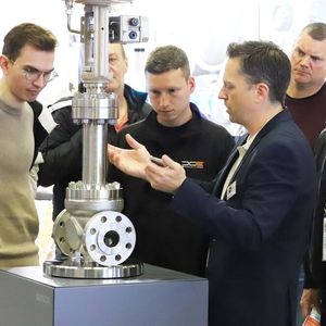 Face-to-Face statt Online: Bei der Meorga zählt das persönliche Fachgespräch mit regionalen Experten.(Bild:  Meorga)