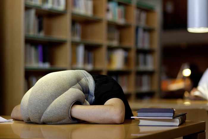 Ermöglicht den Schlaf auf jedem Schreibtisch... (Foto: Studio Banana)