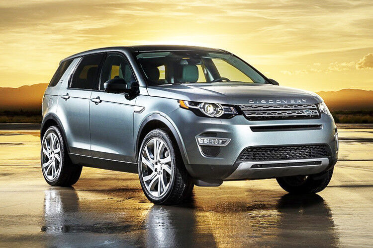 Zum Marktstart gibt es zwei Diesel und einen Benziner zwischen 150 und 240 PS. (Foto: Land Rover)