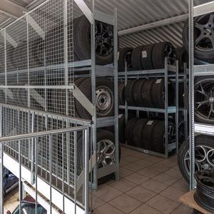 (Autohaus Bernegger)