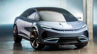 Das neue Fabrikat Aehra will nach einer Limousine auch ein SUV bringen. (Bild: Aehra/Olaf Pignataro)