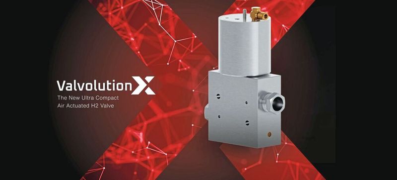Signifikante Reduzierung von Bauraum und Gewicht: Valvolution X ist 50 Prozent kleiner und 75 Prozent leichter als konventionelle, druckluftbetriebene Hochdruck-Nadel-Ventile. (Bild: Maximator)