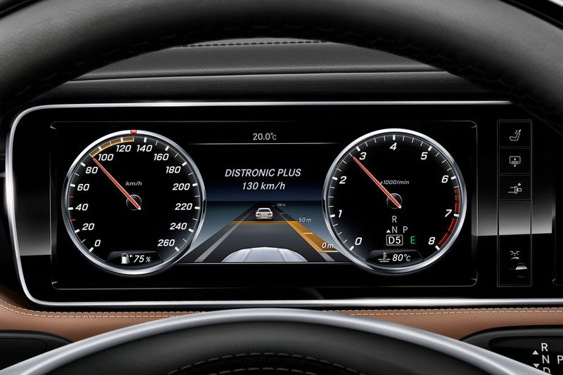 Ebenfalls 71 Prozent der Pkw hatten einen Tempomaten an Bord. (Bild: Damiler)