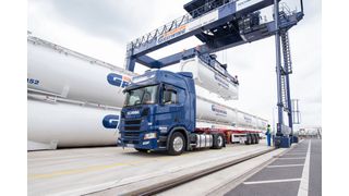 Greiwing zeigt auf der Messe Transport Logistic in München, wie man mit rieselfähigen und verpackten Produkten am besten umgehen sollte. Das Know-how reicht von Möglichkeiten für die Lebensmittelindustrie bis hin zum Gefahrgutsektor. Hier ein Vorgeschmack. (Bild: Greiwing)
