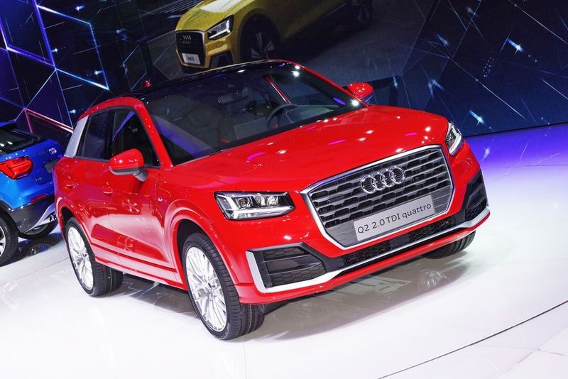 Mit dem 4,19 Meter kurzen Q2 zeigt Audi, wie kantig und massig man sich in Ingolstadt ein Mini-SUV vorstellt – im Herbst geht der Q2 an den Start. (Foto: SP-X/Matthias Knödler)