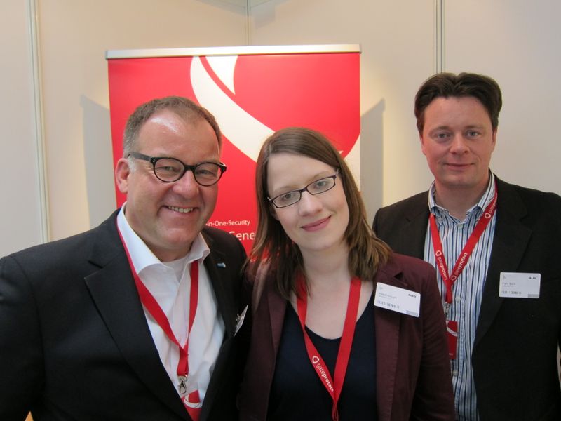 Das gateprotect Team (v.l.) Michael Gramse, Katja Hohrath und Felix Blank                        ()