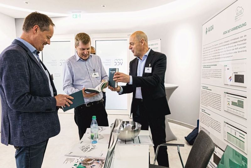 Impressionen der Fachtagung „Mehr Effizienz im Presswerk“ 2025 in Würzburg. (Bild: Stefan Bausewein)
