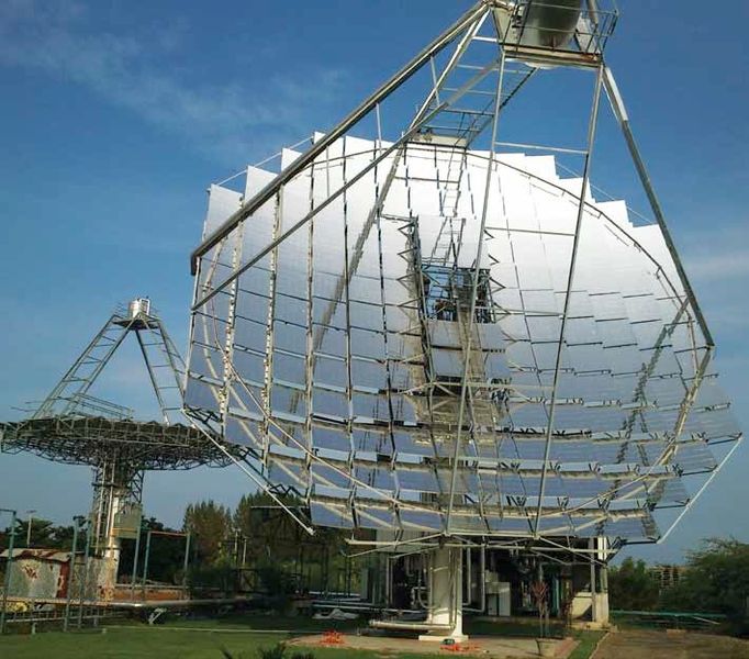 Two-axis solar concentrator dish equipped with solar grade mirror reflectors track the sun for hotwater generation for pasteurization purposes (Picture: Clique Solar)