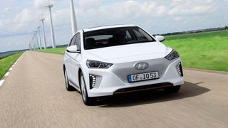 Der Hyundai Ioniq ist seit Anfang 2017 als reines Elektroauto erhältlich. (Hyundai)
