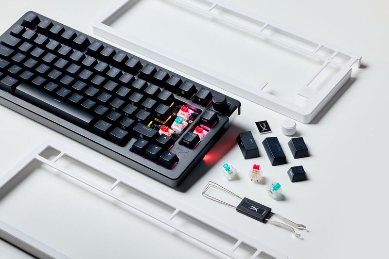 Individuelle Abzeichen, Badges und Switches sind ebenfalls möglich. (Bild: HYPERX)