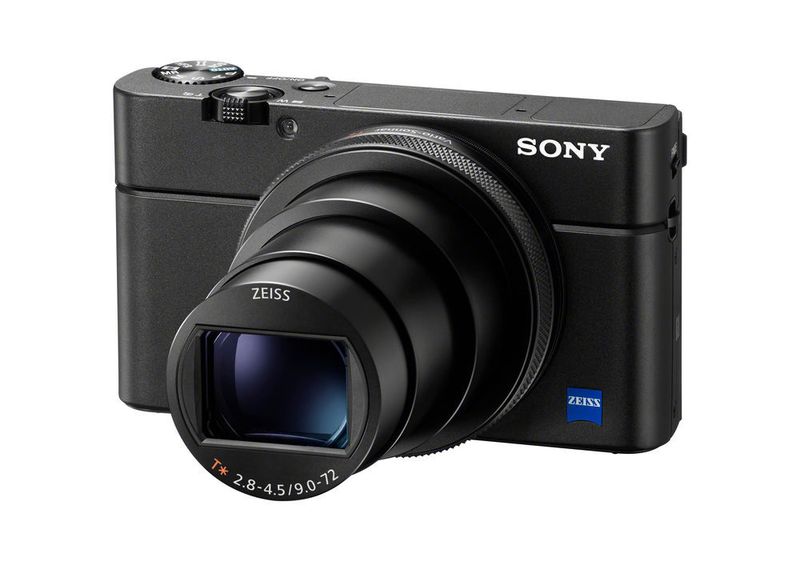 Die Kamera kann bis zu 24 Bilder pro Minute und maximal 233 Fotos in Folge bei kontinuierlicher Schärfenachführung auf die Speicherkarte schreiben. (Sony)