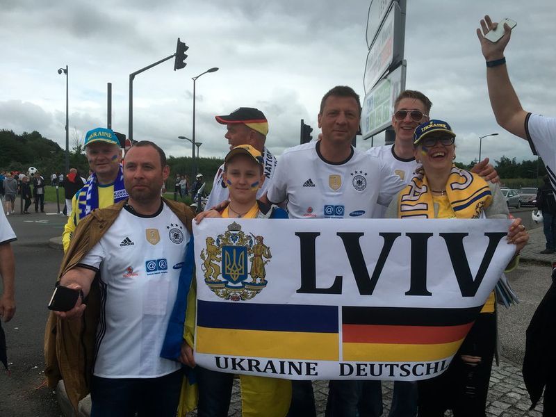 Das Highlight der Reise war das Auftaktspiel der deutschen Nationalmanschaft gegen die Ukraine. (Bild: Aetka)