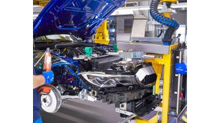Das Ifo-Institut informiert, dass nach einem kurzen Anstieg, die Stimmung im deutschen Automobilbau wieder abgesackt ist. Hier mehr dazu ... (Bild: BMW)