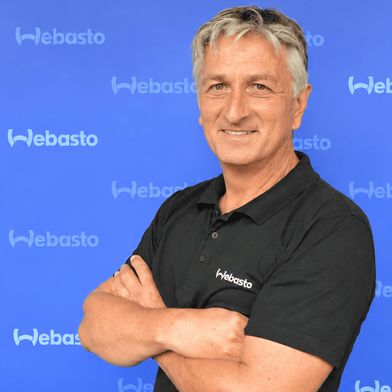 Christian Gallner ist Werkleiter des Webasto-Werks Schierling. (Bild: Webasto)