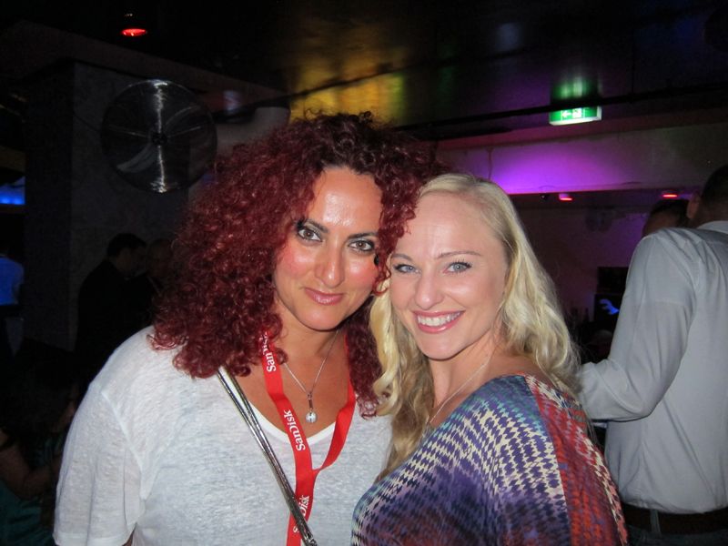 Besa Agaj, IT-BUSINESS, mit Kristy DeMarco, Western Digital                         ()