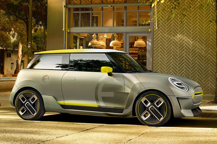 Das „Electric Concept“ git einen Ausblick auf das erste elektrische Serienmodell von Mini, das 2019 vorgestellt werden soll. (BMW)
