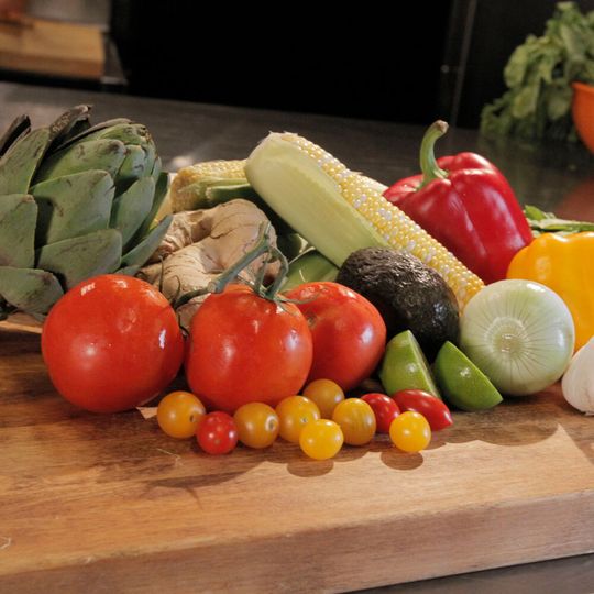 Adults who were making lifestyle changes to lose weight tended to overestimate how healthy their diet was, according to a new study. Adults who were making lifestyle changes to lose weight tended to overestimate how healthy their diet was, according to a new study.