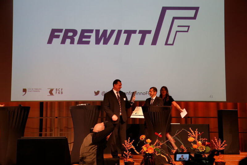 Frewitt est le grand gagnant du  prix de l'innovation du canton de Fribourg dans la catégorie entreprise. Développement et commercialisation d'un système de broyage FreDrive-Lab. (JR Gonthier)